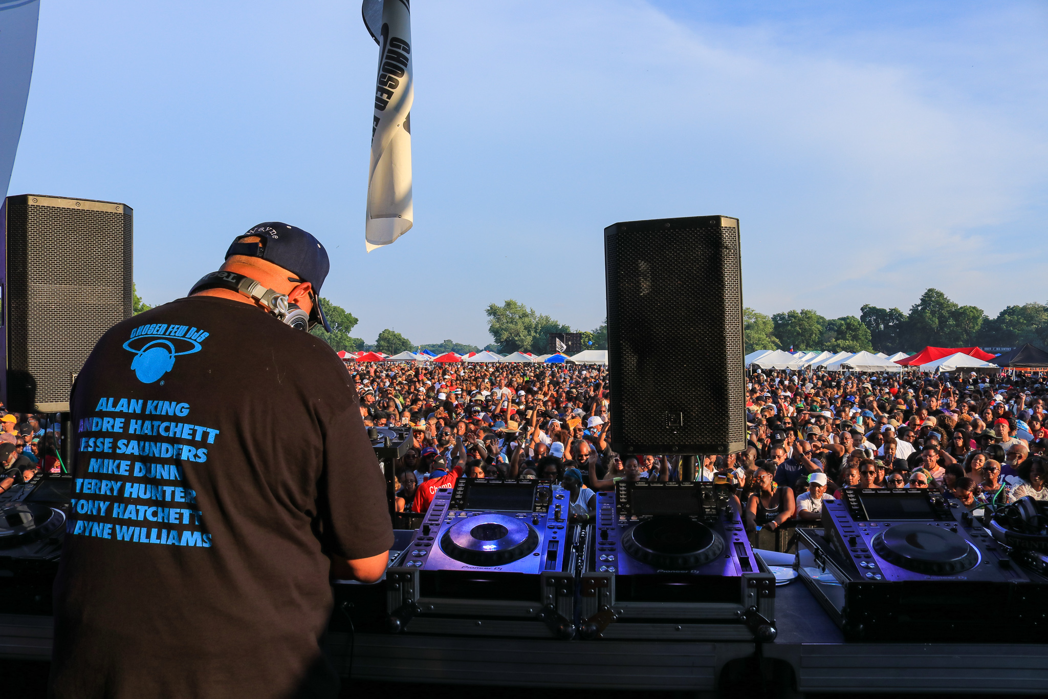 The 2020 Chosen Few DJs house music picnic is going virtual, and they want y”all to party at the house with them
