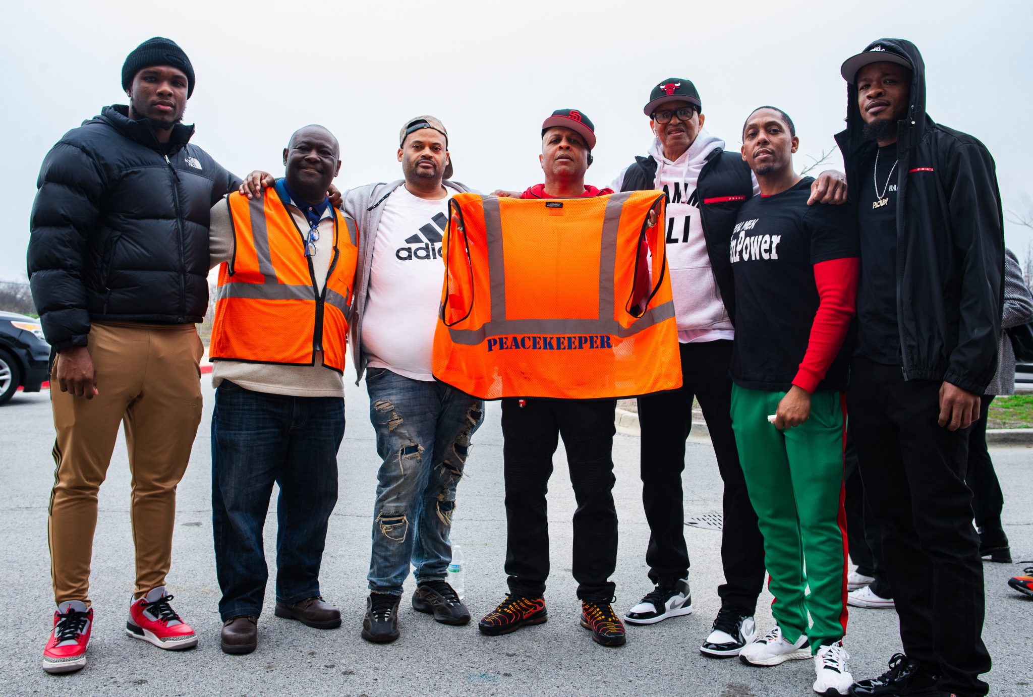 Pritzker, Johnson applaud Peacekeepers violence prevention program as ...