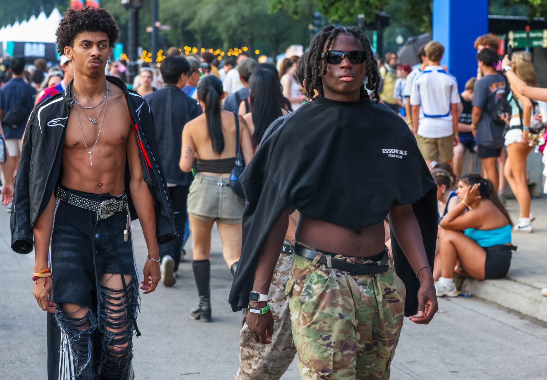 PHOTOS: See who wore what in this Lollapalooza 2025 fit check