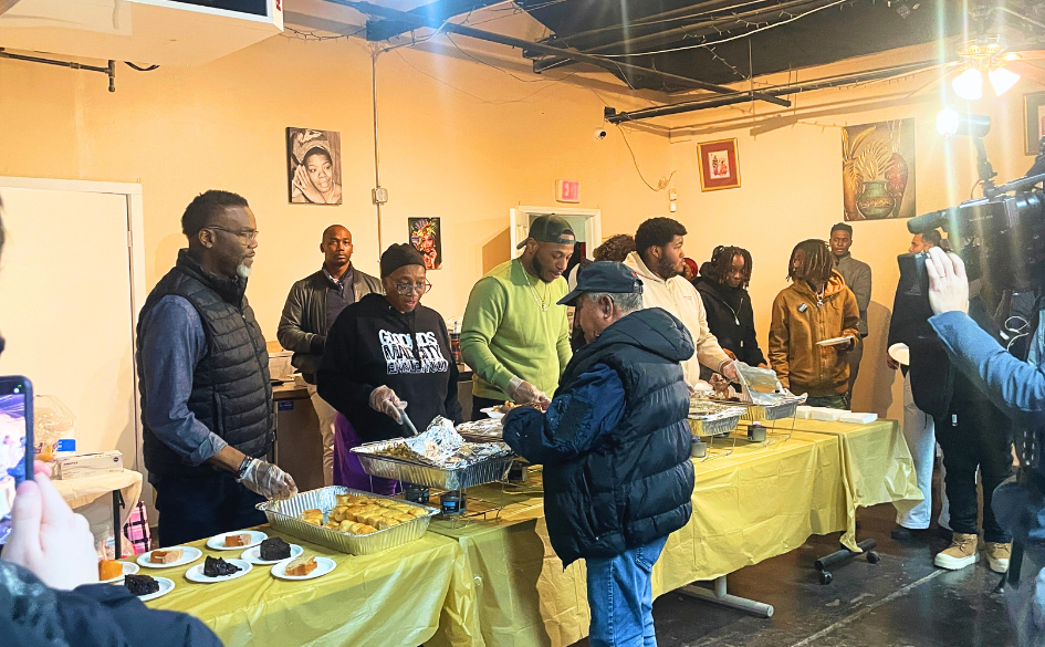 Mayor Brandon Johnson joins GoodKids MadCity’s holiday food distribution in West Englewood