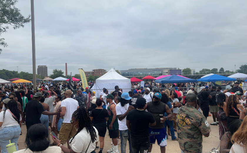 ‘The Q,’ once a backyard cookout, has become a popular Black Chicago kickback