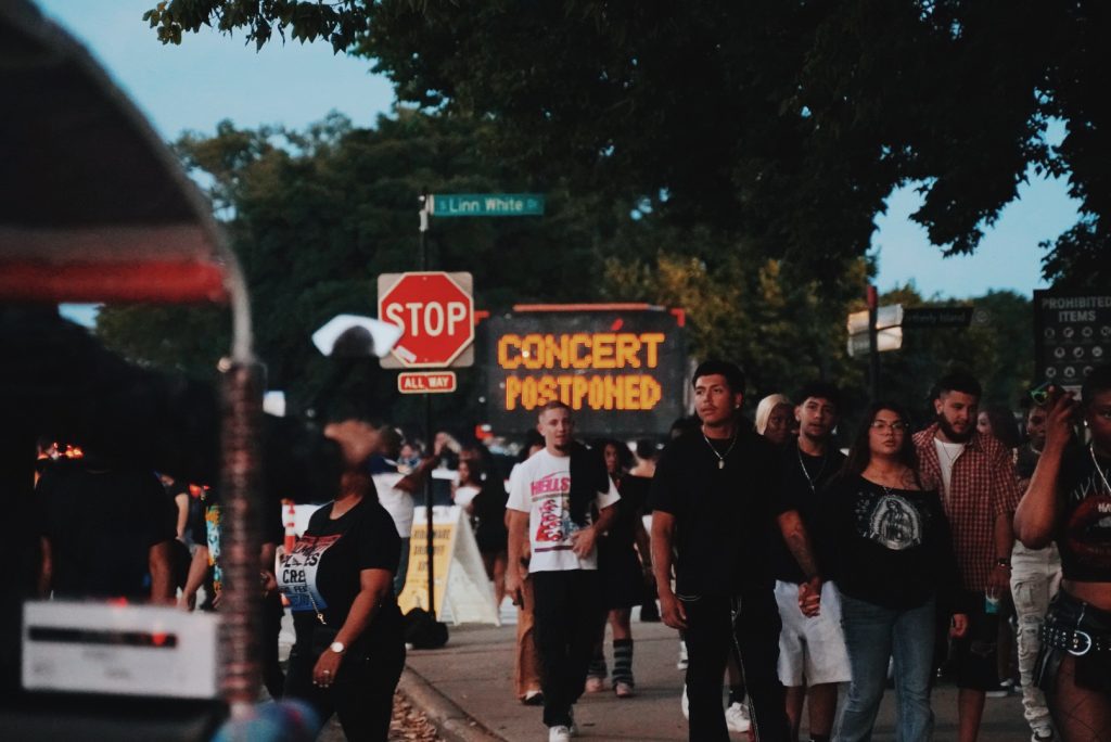 Fans leaving the "Chief Keef Live" show in Chicago after news spread that it is postponed. Photo by Chan C. Smith for The TRiiBE.